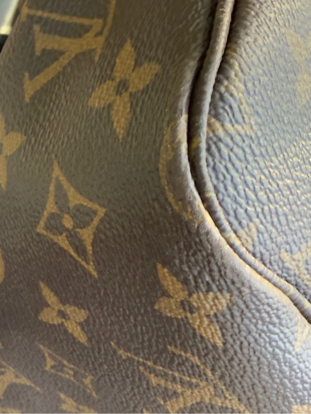 Louis Vuitton Monogram Neverfull GM With Hard to Find Pivoine  Interior.